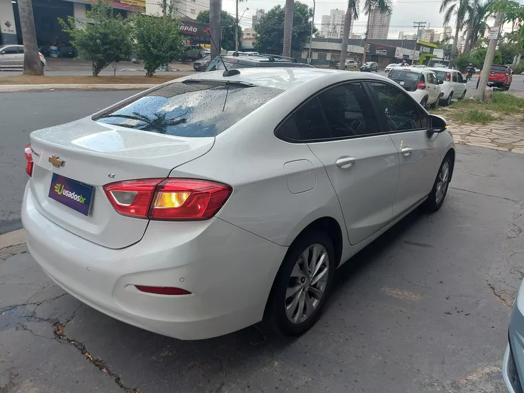 Chevrolet Cruze Branco 13