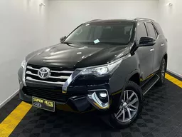 Toyota Hilux SW4