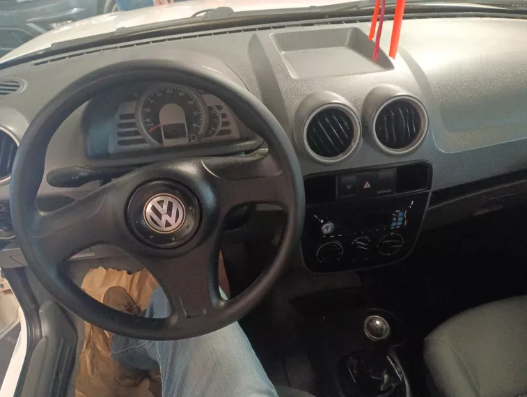 Volkswagen Gol Branco 4