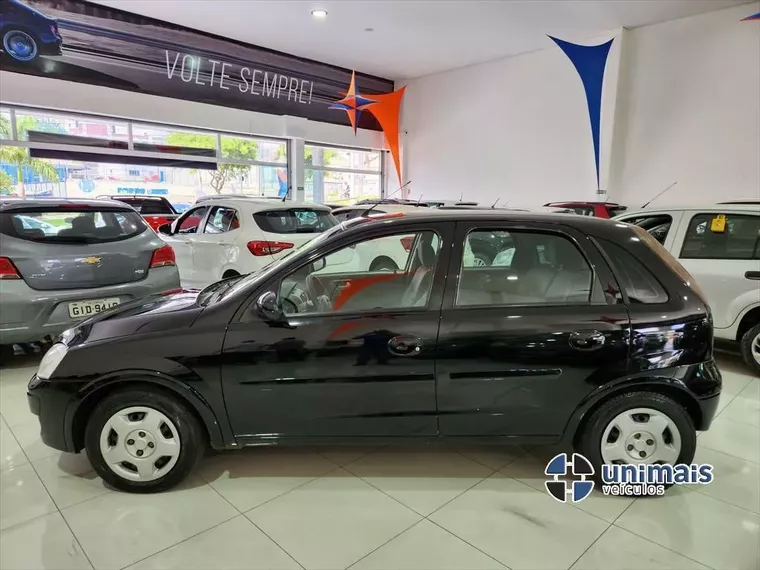 Chevrolet Corsa Preto 7