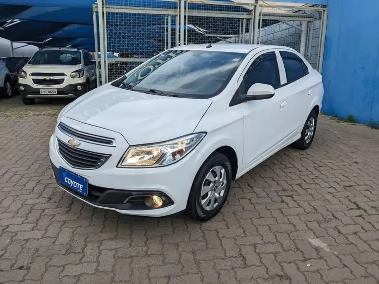 Chevrolet Prisma Branco 7