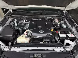 Toyota Hilux SW4