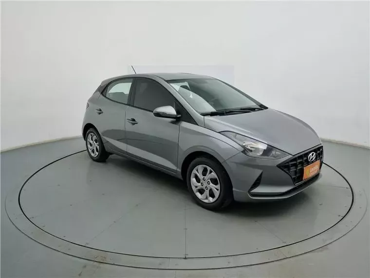 Hyundai HB20 Cinza 17