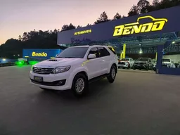 Toyota Hilux SW4