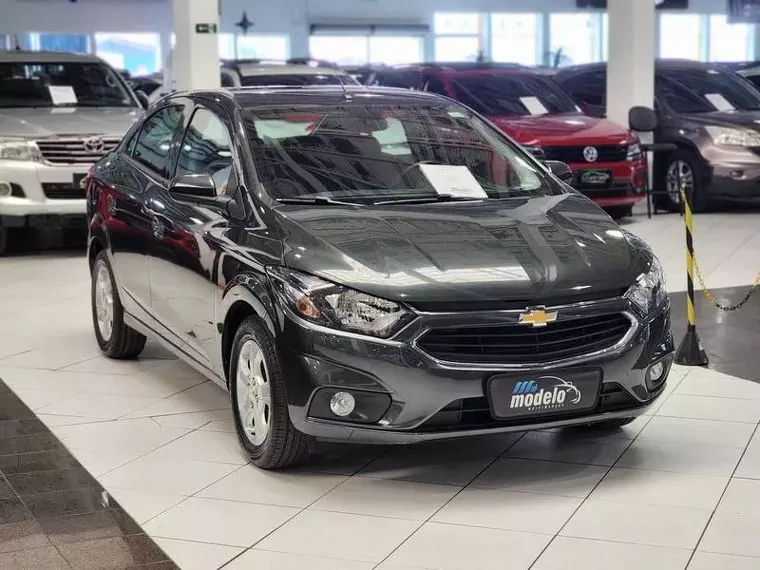 Chevrolet Prisma Cinza 7