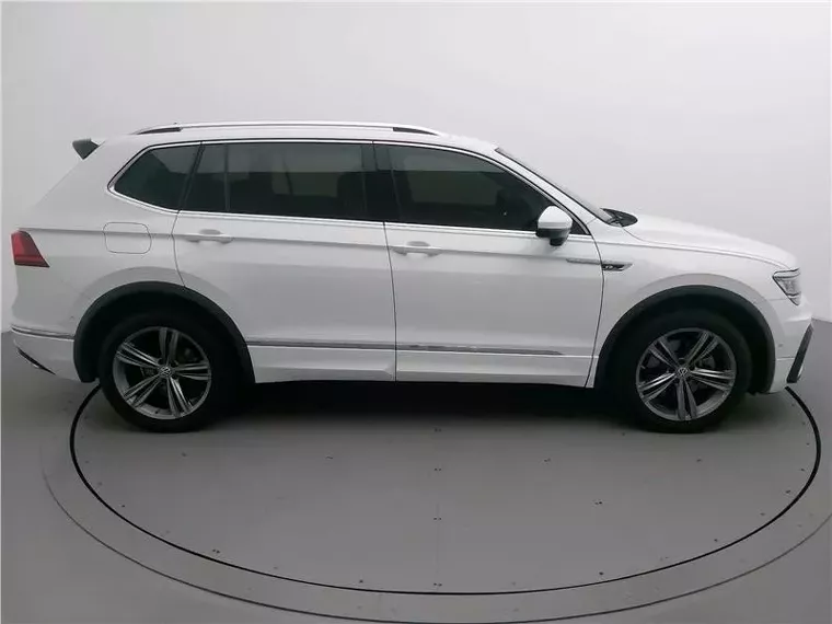 Volkswagen Tiguan Branco 7