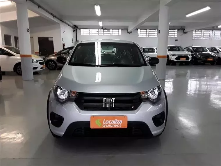 Fiat Mobi Prata 1