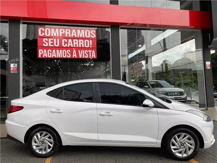 Hyundai HB20S Branco 7