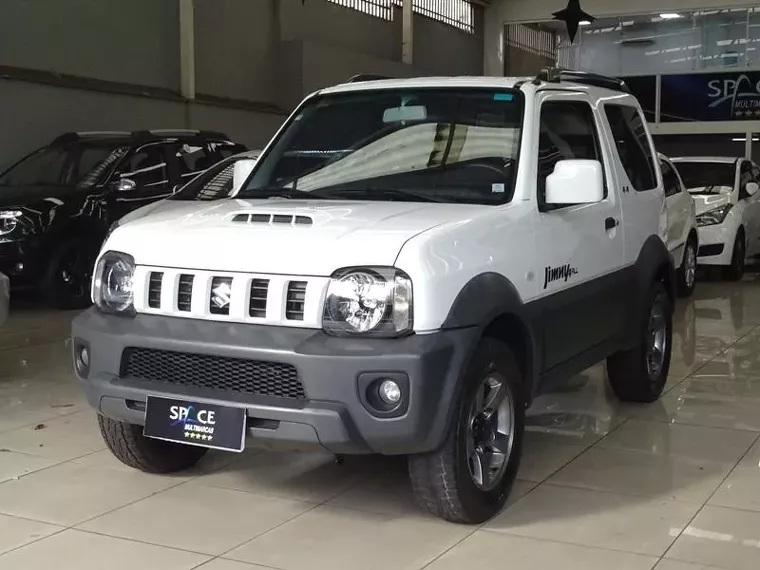 Suzuki Jimny Branco 10