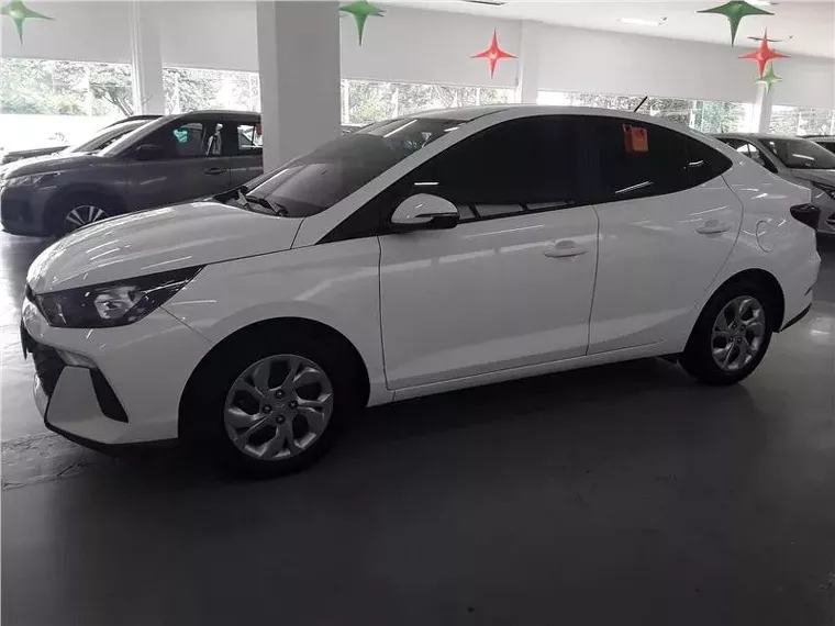 Hyundai HB20S Branco 6