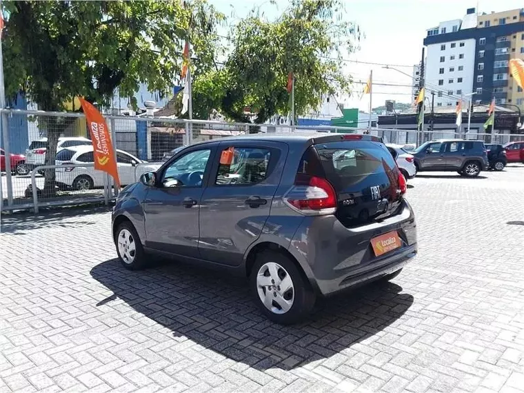 Fiat Mobi Prata 2