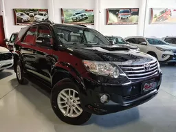 Toyota Hilux SW4