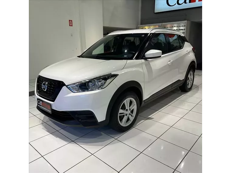 Nissan Kicks Branco 7