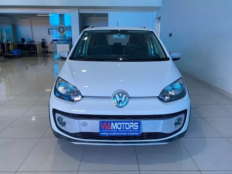 Volkswagen UP Branco 4