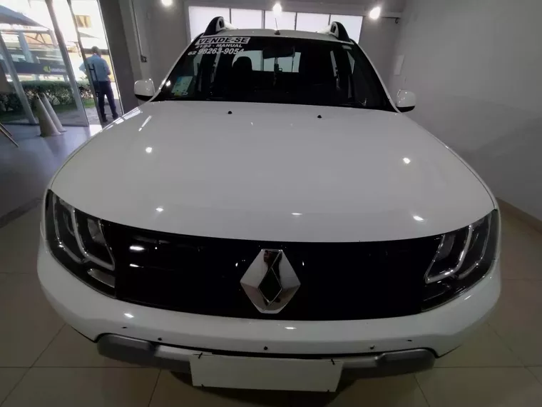 Renault Duster Oroch Branco 18