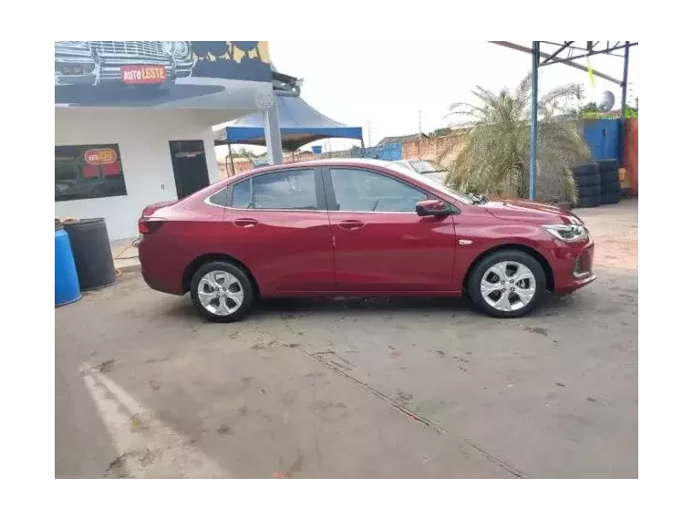 Chevrolet Onix Vermelho 5