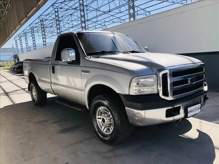 Ford F-250 Prata 11