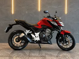CB 300