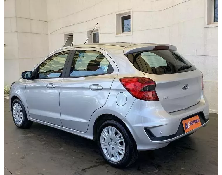 Ford KA Prata 5