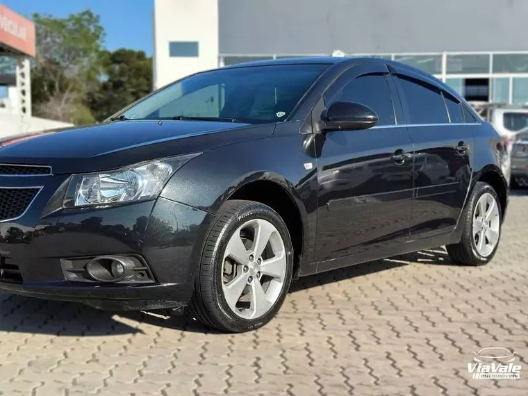 Chevrolet Cruze Preto 1