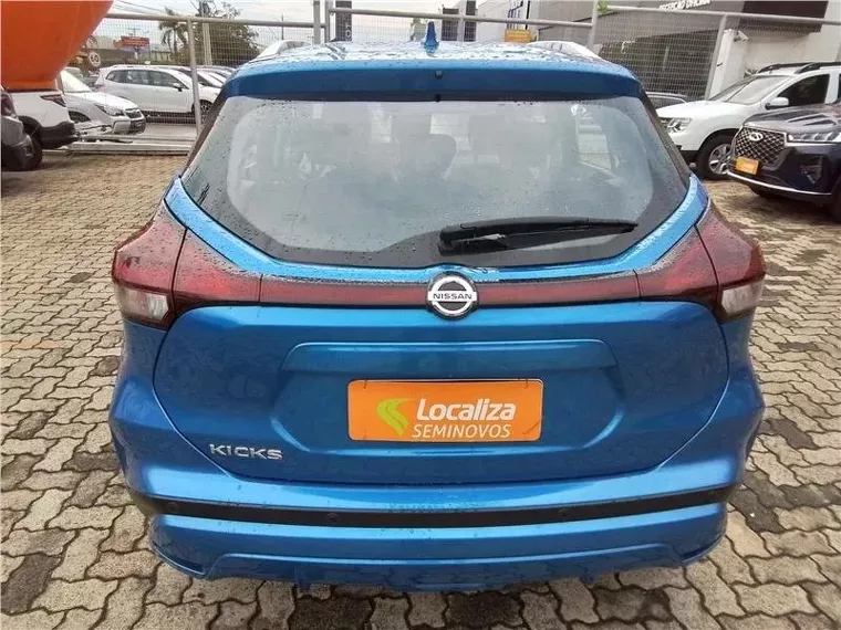 Nissan Kicks Azul 15