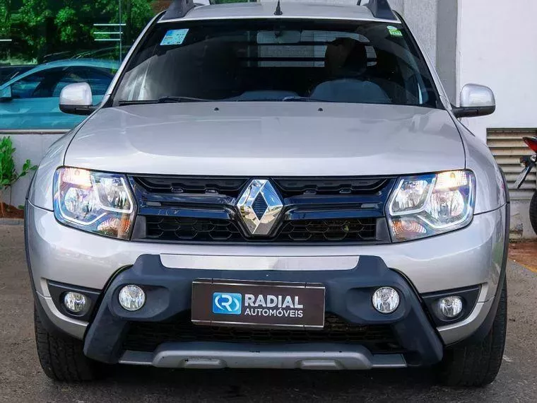 Renault Duster Oroch Prata 5