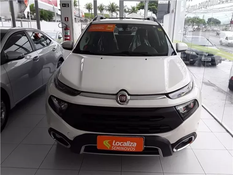 Fiat Toro Branco 4