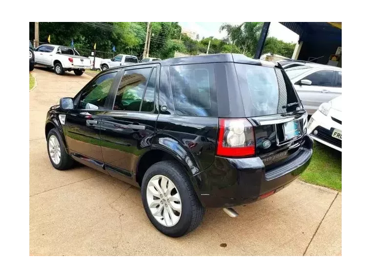 Land Rover Freelander 2 Preto 7