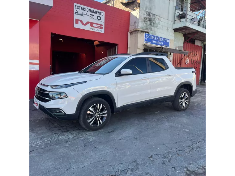 Fiat Toro Branco 1