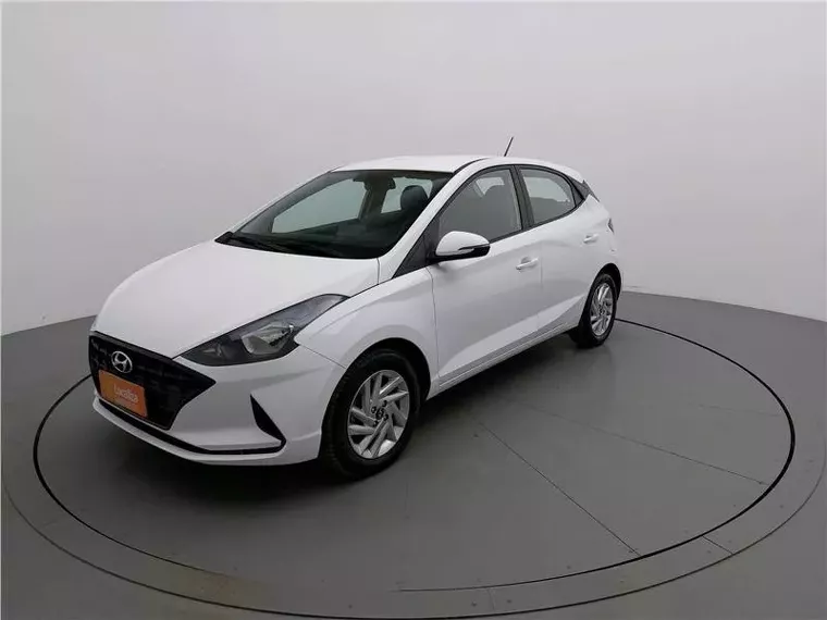 Hyundai HB20 Branco 16