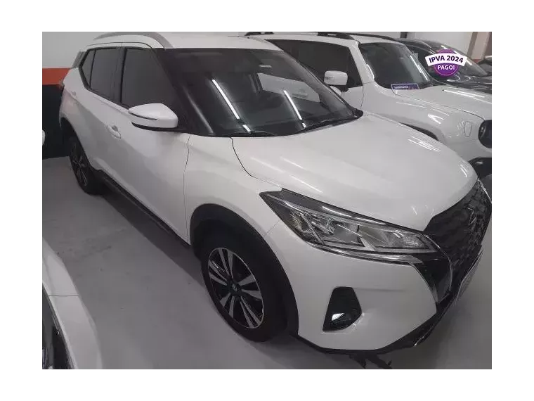 Nissan Kicks Branco 2