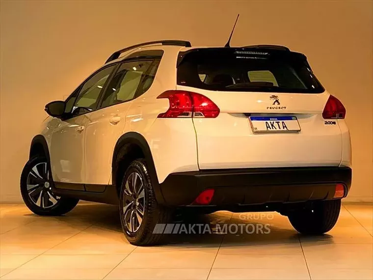 Peugeot 2008 Branco 13