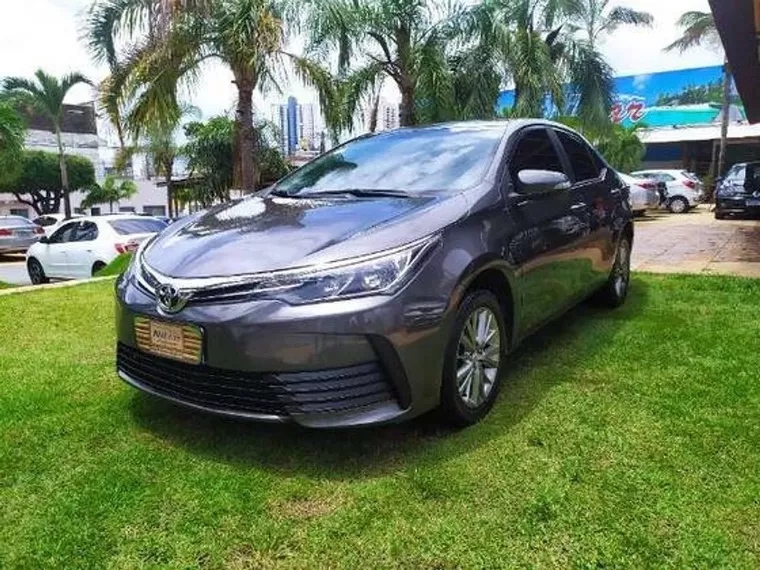 Toyota Corolla Cinza 7