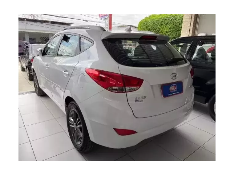 Hyundai IX35 Branco 6