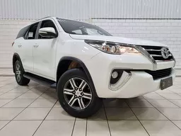 Toyota Hilux SW4