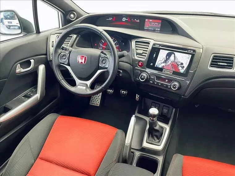 Honda Civic Branco 10