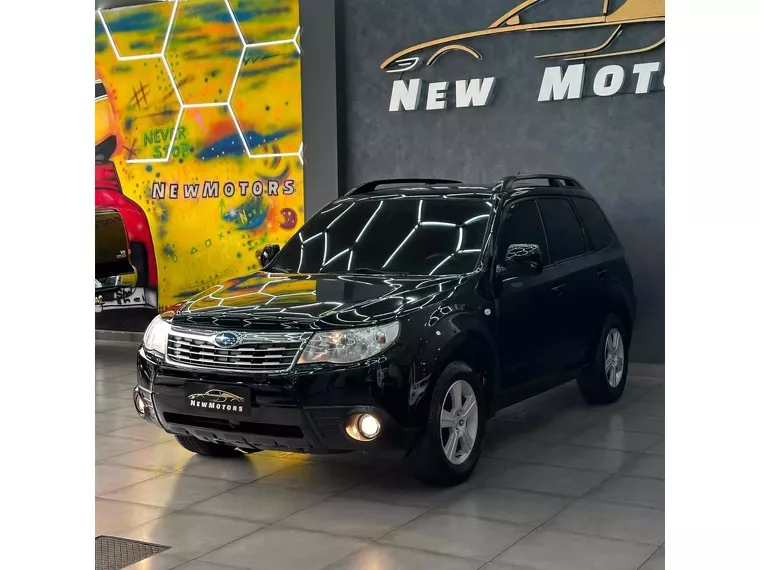 Subaru Forester Preto 4