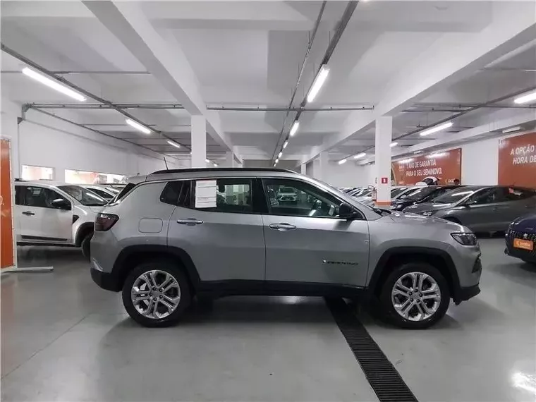 Jeep Compass Prata 6