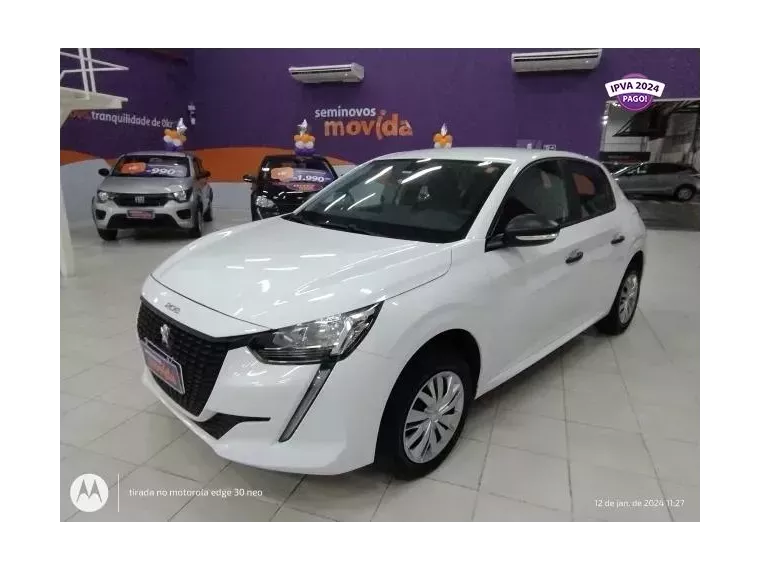 Peugeot 208 Branco 6