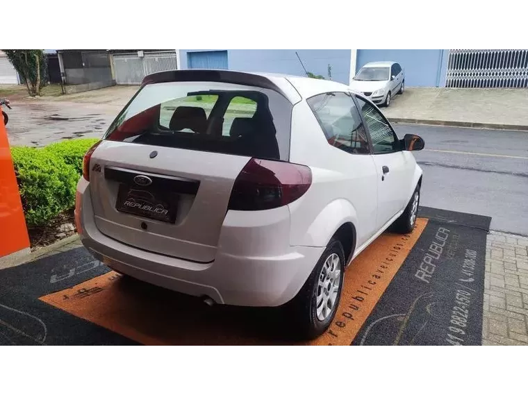 Ford KA Branco 6