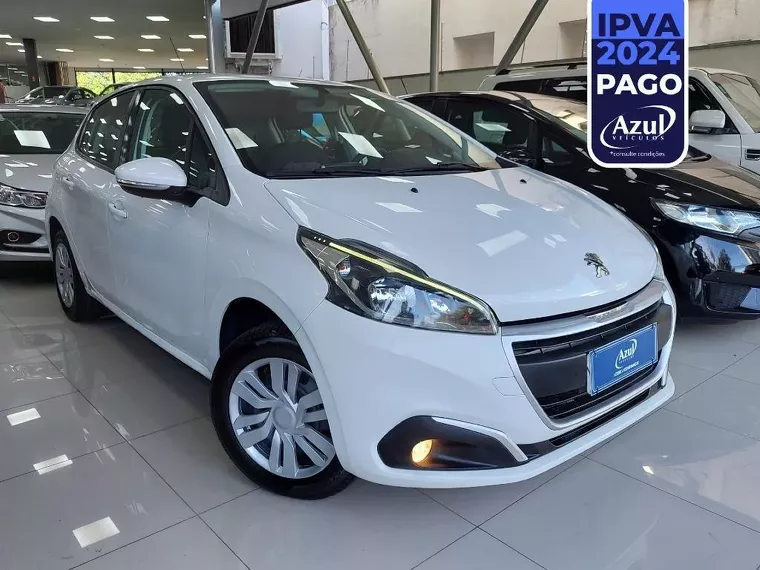 Peugeot 208 Branco 3