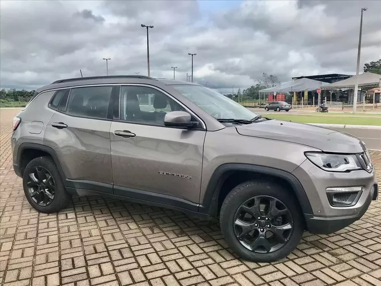 Jeep Compass Cinza 5