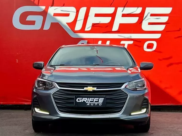 Chevrolet Onix Cinza 5