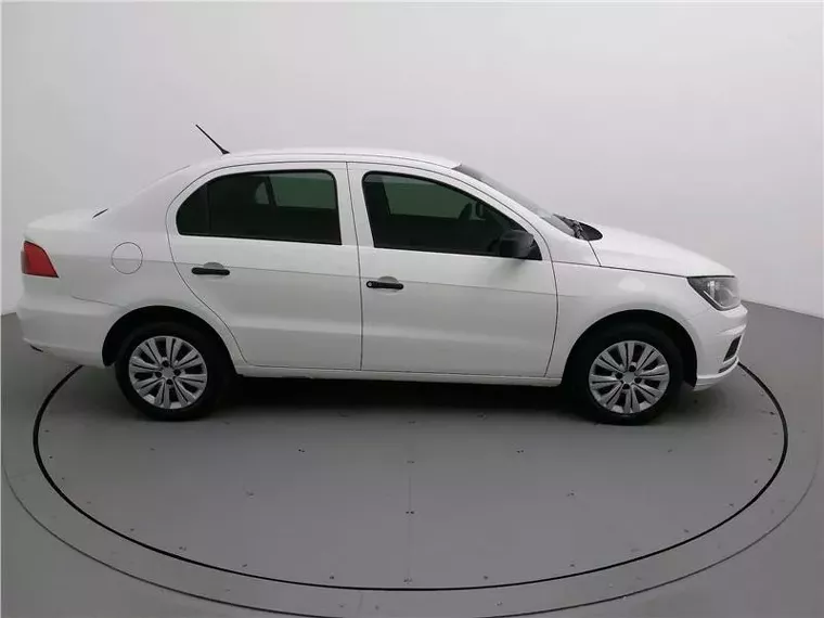 Volkswagen Voyage Branco 8