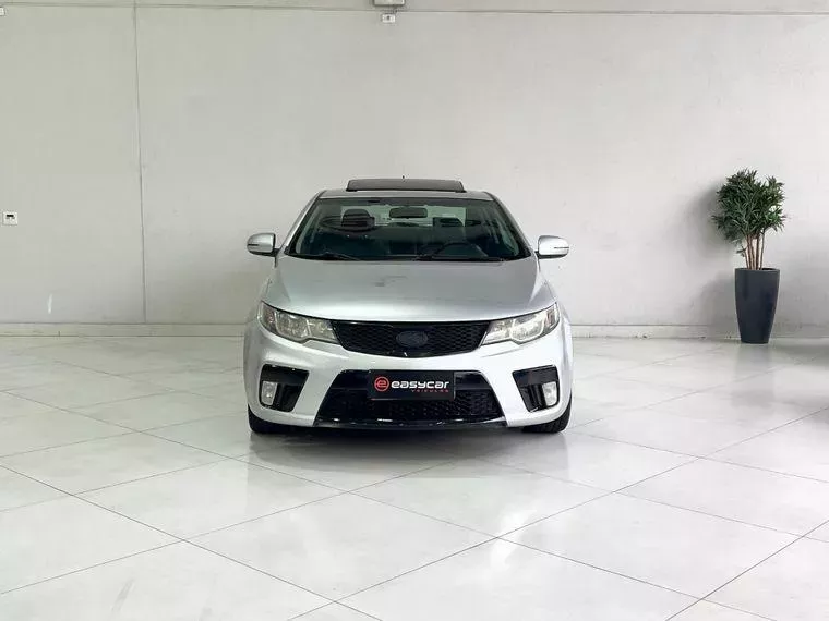 KIA Cerato Prata 2