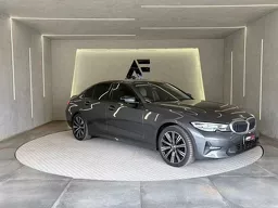 BMW 320i