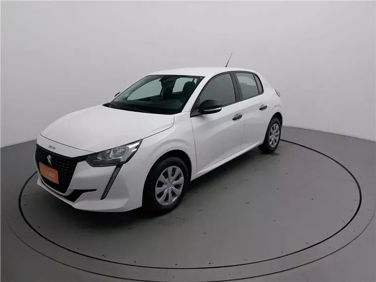 Peugeot 208 Branco 13