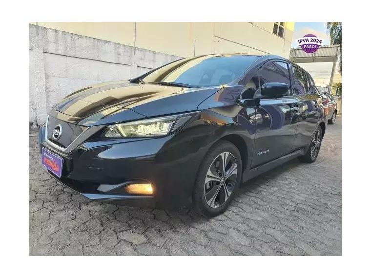 Nissan Leaf Preto 3