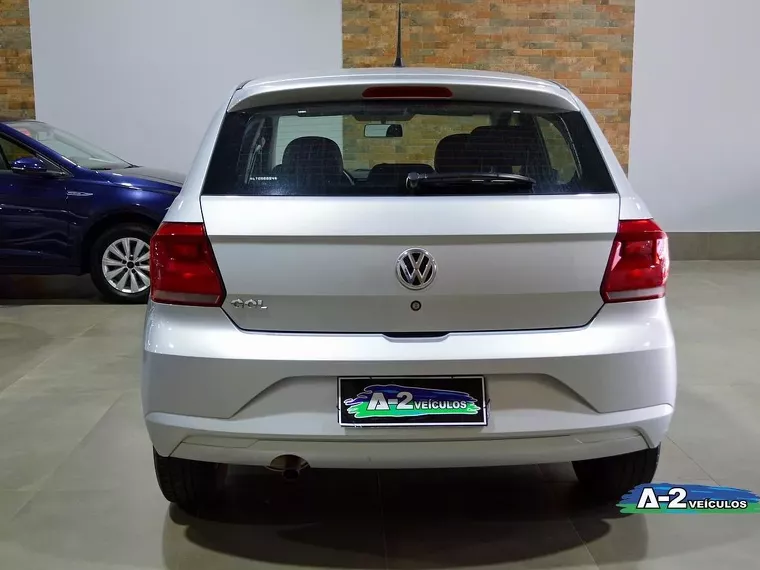 Volkswagen Gol Prata 9