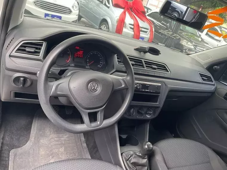 Volkswagen Gol Branco 4